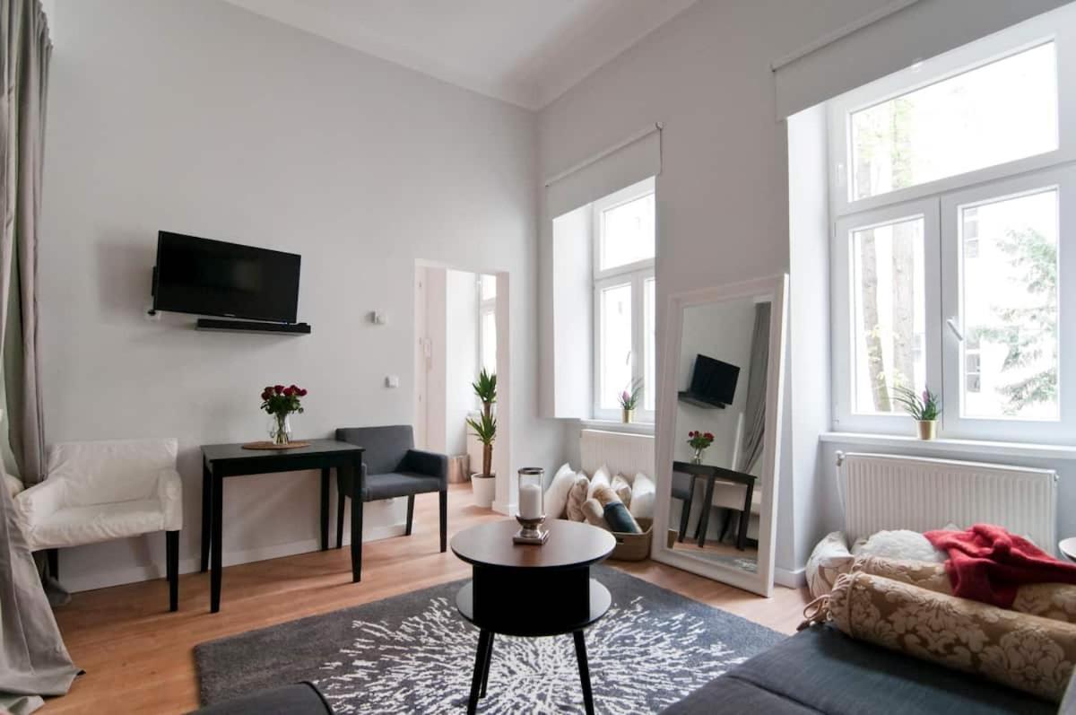 Апартаменти ⍟Luxurious And Bright⍟ 5 Min Walk To City Center Відень Екстер'єр фото